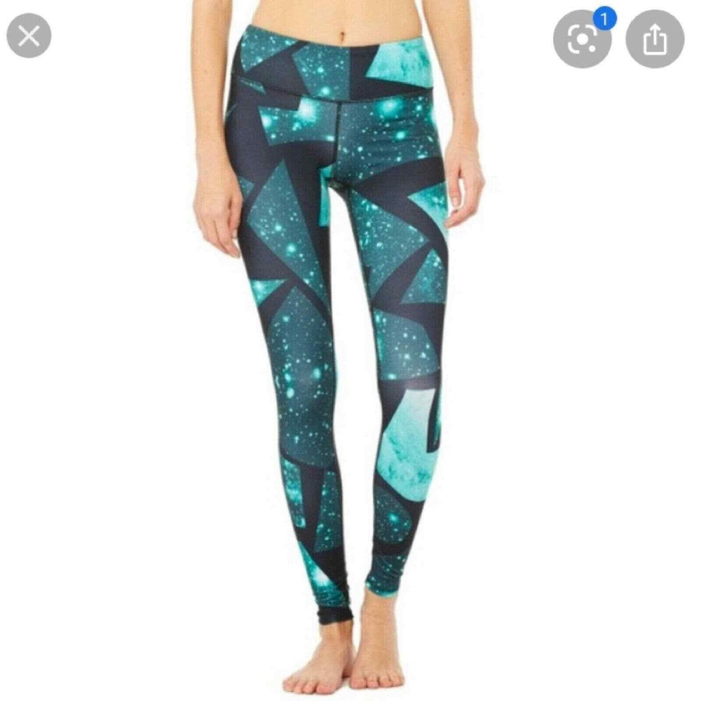 ALO Small Yoga Airbrush Leggings Island Green Space Barre Pilates Galaxy Sz S